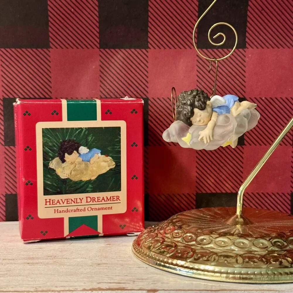 1986 Hallmark Heavenly Dreamer Vintage Christmas Keepsake Ornament